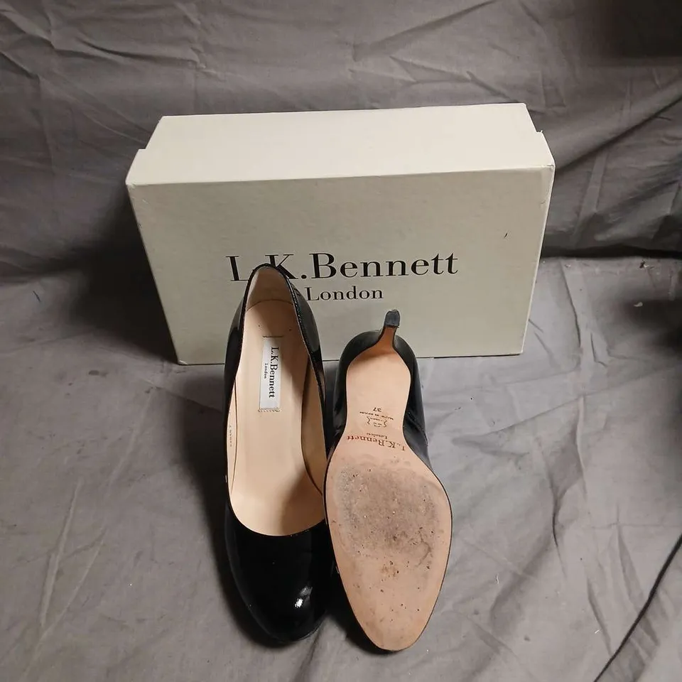 L.K. BENNETT LONDON BLACK PATENT LEATHER HIGH HEEL SHOE - SIZE EUR 37