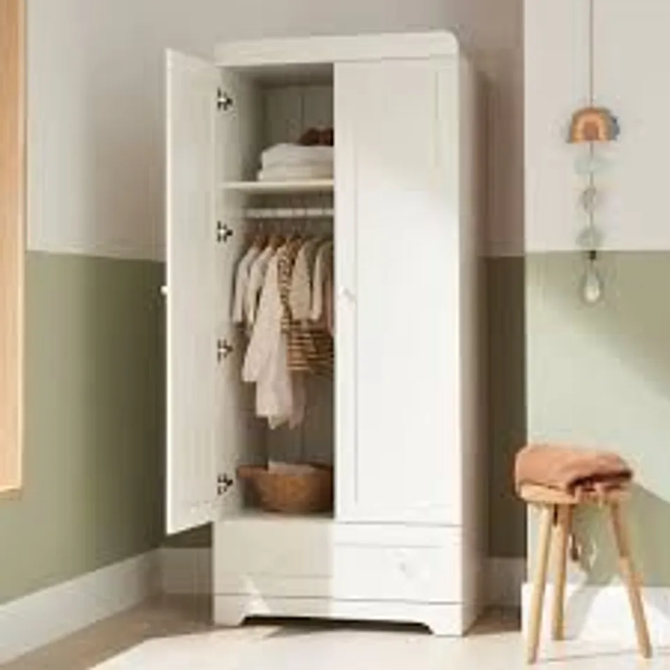 BOXED TUTTI BAMBINI RIO WARDROBE - WHITE FINISH (2 BOXES)