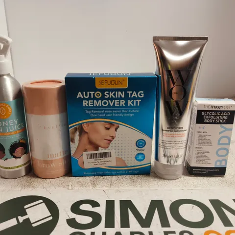 APPROXIMATELY 15 ASSORTED HEALTH & BEAUTY PRODUCTS TO INCLUDE WOW , THE INKEY LIST AND SKIN TAG REMOVER 