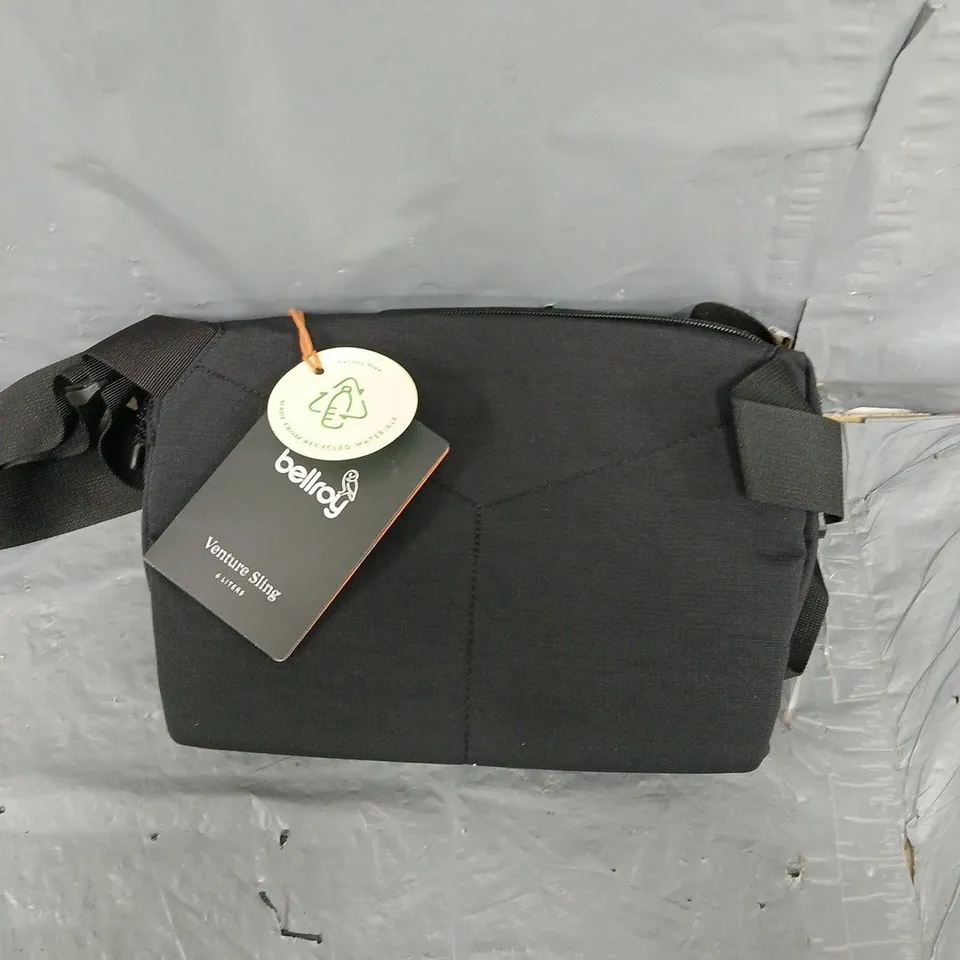 BELLROY VENTURE SLING - 6L