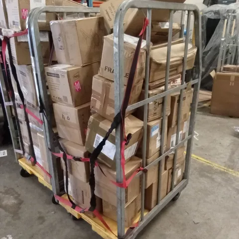 CAGE OF ASSORTED HOUSEHOLD GOODS AND PRODUCTS TO INCLUDE; A LARGE QUANTITY OF TREE STANDS, CHRISTMAS DECORATIONS, SPICE RACKS, BOOT STAND ETC