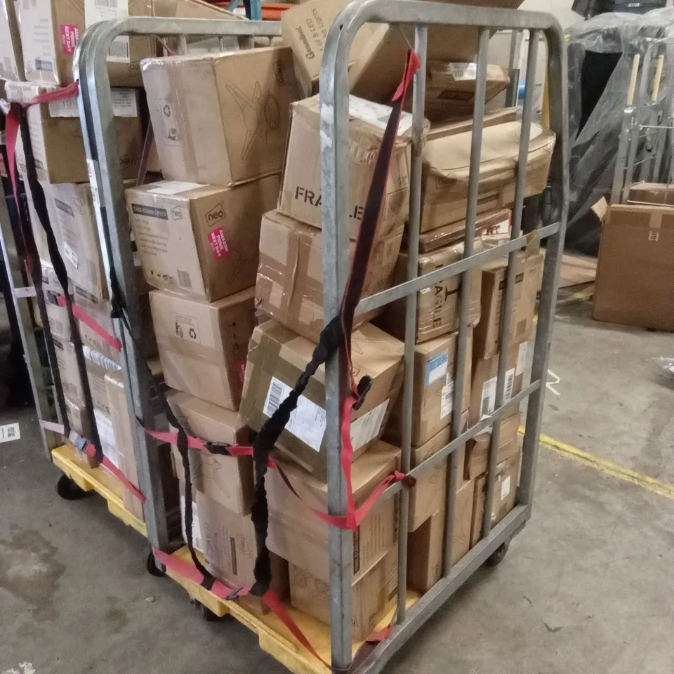 CAGE OF ASSORTED HOUSEHOLD GOODS AND PRODUCTS TO INCLUDE; A LARGE QUANTITY OF TREE STANDS, CHRISTMAS DECORATIONS, SPICE RACKS, BOOT STAND ETC