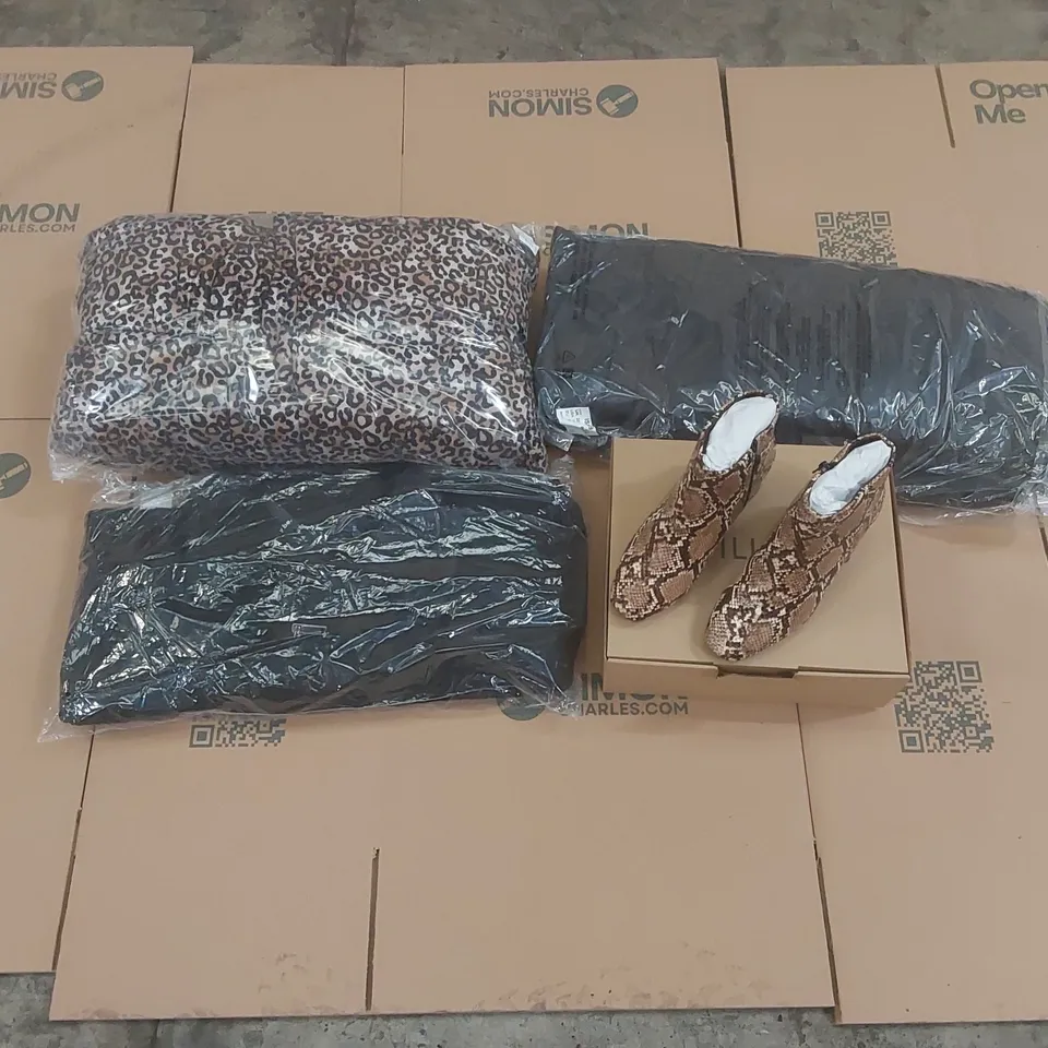 PALLET CONTAINING APPROXIMATELY 115x BRAND NEW ASSORTED DESIGNER CLOTHING ITEMS INCLUDING: SIMPLY BE SHOES AND COATS ECT