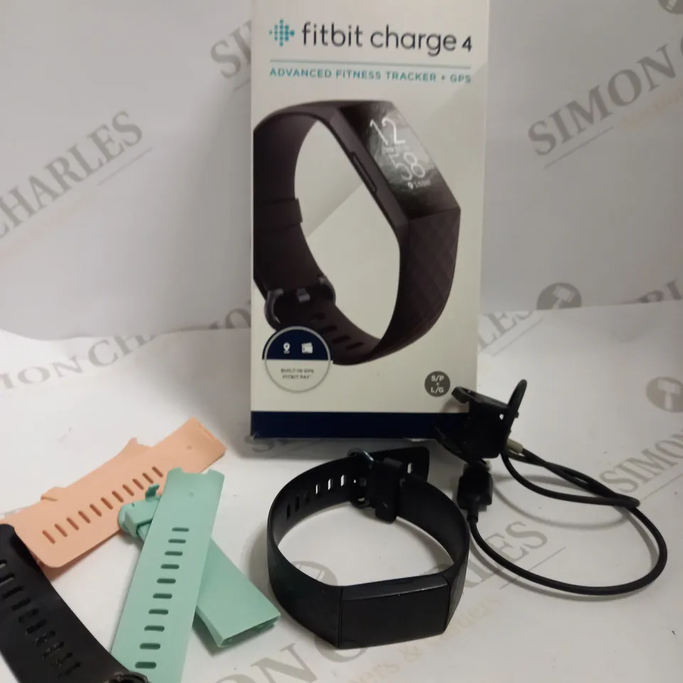 FITBIT CHARGE 4 SMART FITNESS TRACKER - BLACK WITH ASSORTED SPARE STRAPS
