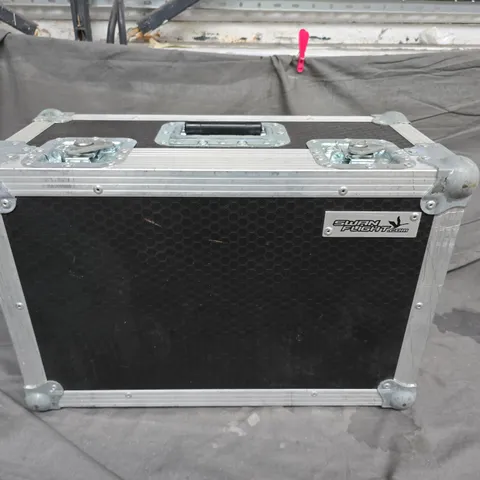 SWAN FLIGHT CASE WITH TWIST LOCKS - 52 X 36 X 25CM