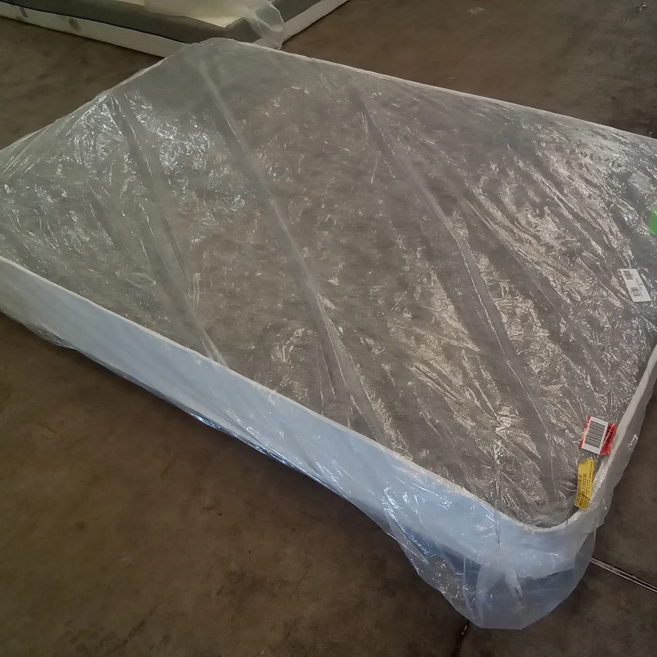 QUALITY BAGGED 4'6" DOUBLE HYBRID MEMORY FOAM MATTRESS