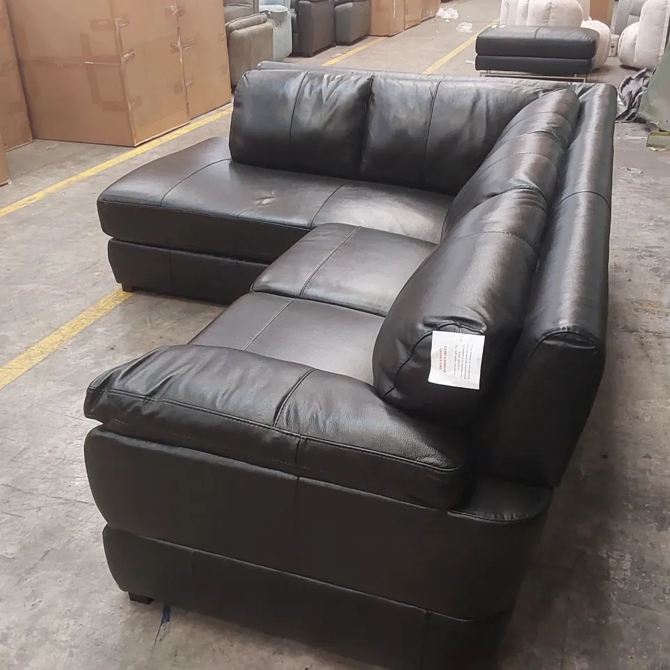 MARLOW CORNER LEATHER CHAISE SOFA RRP £2399