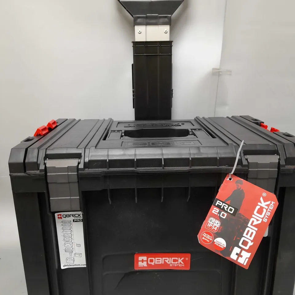 TOOL BOX WITH WHEELS QBRICK SYSTEM ONE