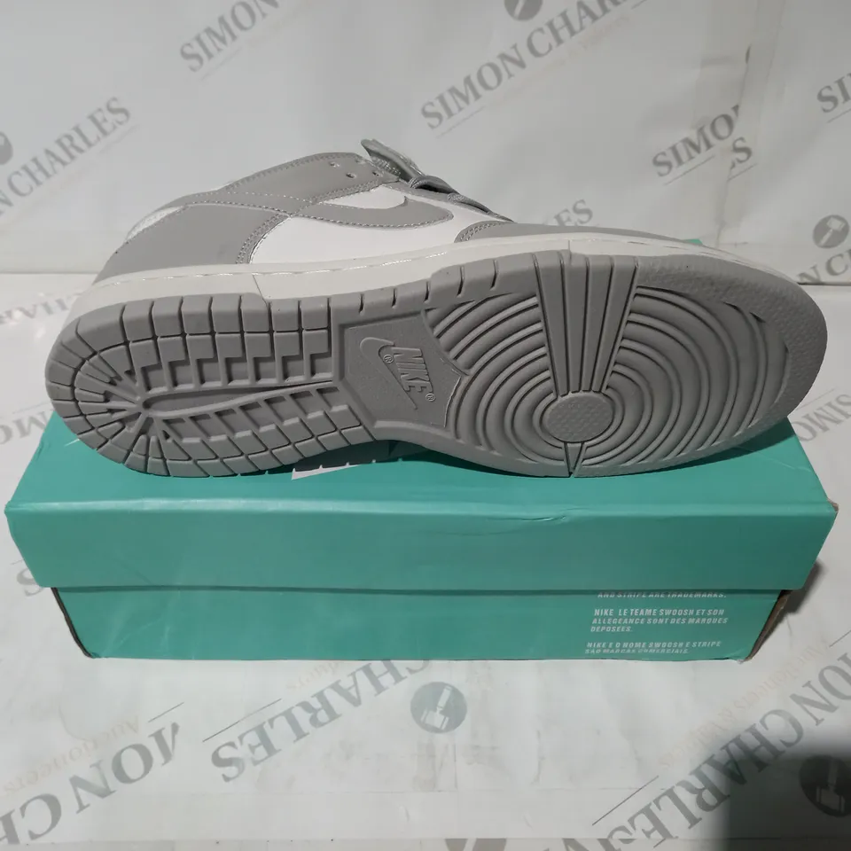 NIKE CLASSIC SB SIZE 7 GREY 