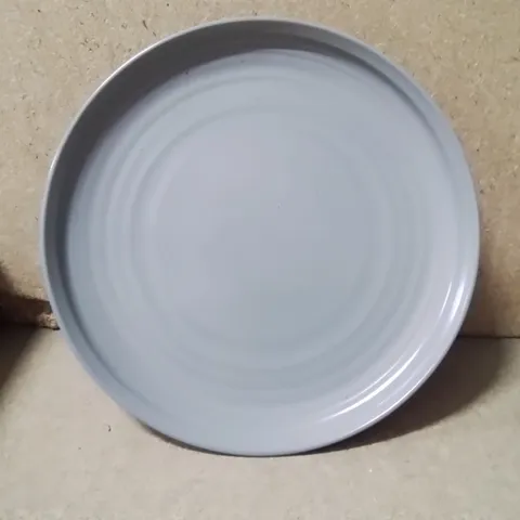 BOXED ARTISAN PEBBLE COUPE PLATES GREY APPROXIMATELY 6