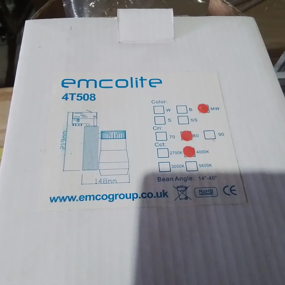 PALLET CONTAINING 10 MULTIPACK BOXES OF ASSORTED LIGHTING ITEMS TO INCLUDE EMCOLITE 240V SURFACE LUMINARE, MR16 DOWNLIGHTS AND ELECTRONIC BALLASTS 