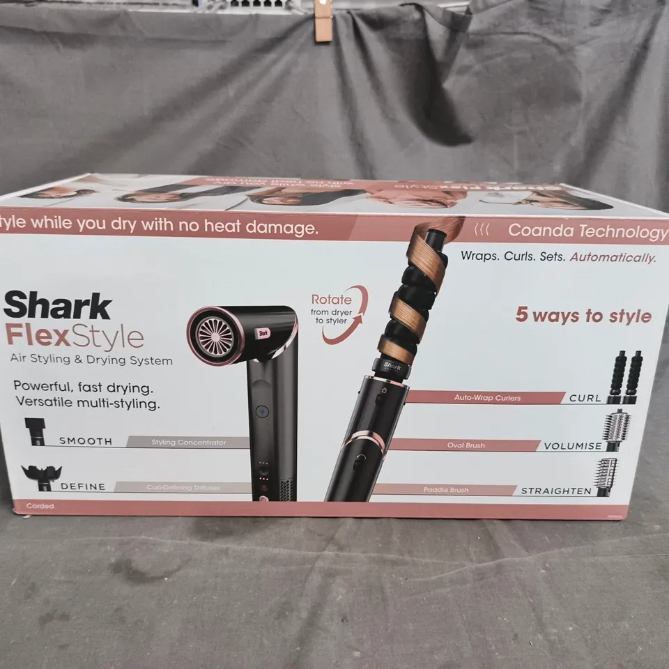 SHARK FLEXSTYLE AIR STYLING & DRYING SYSTEM – HAIR CARE KIT (BOXED)
