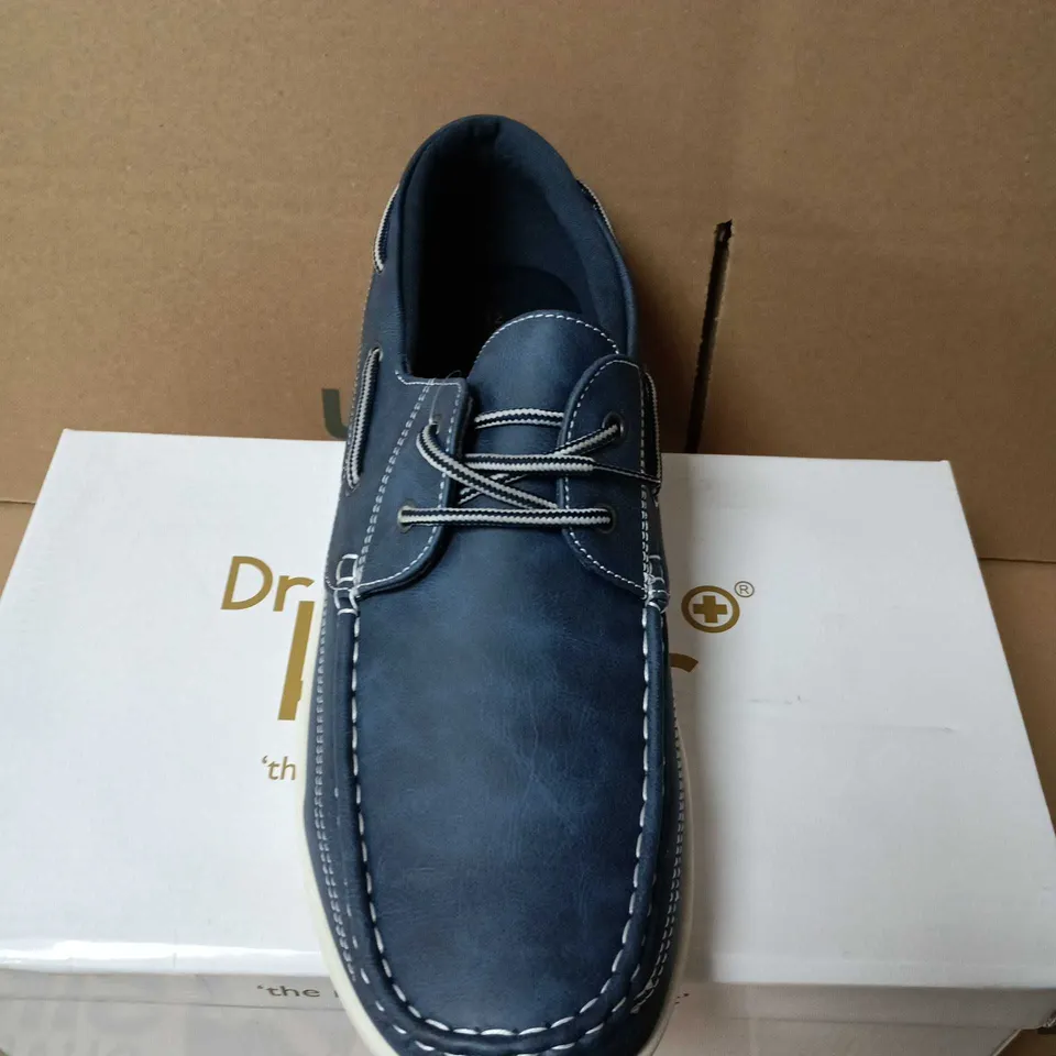 BOXED PAIR OF DR KELLER MEN'S NAVY LEATHER BOAT SHOES – UK 12