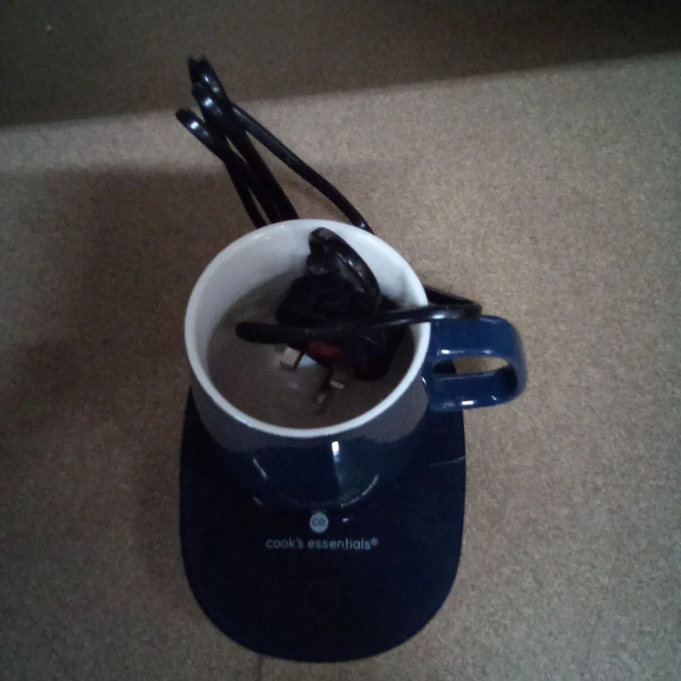 SET OF 2 COOKS ESSENTIALS MUG WARMER