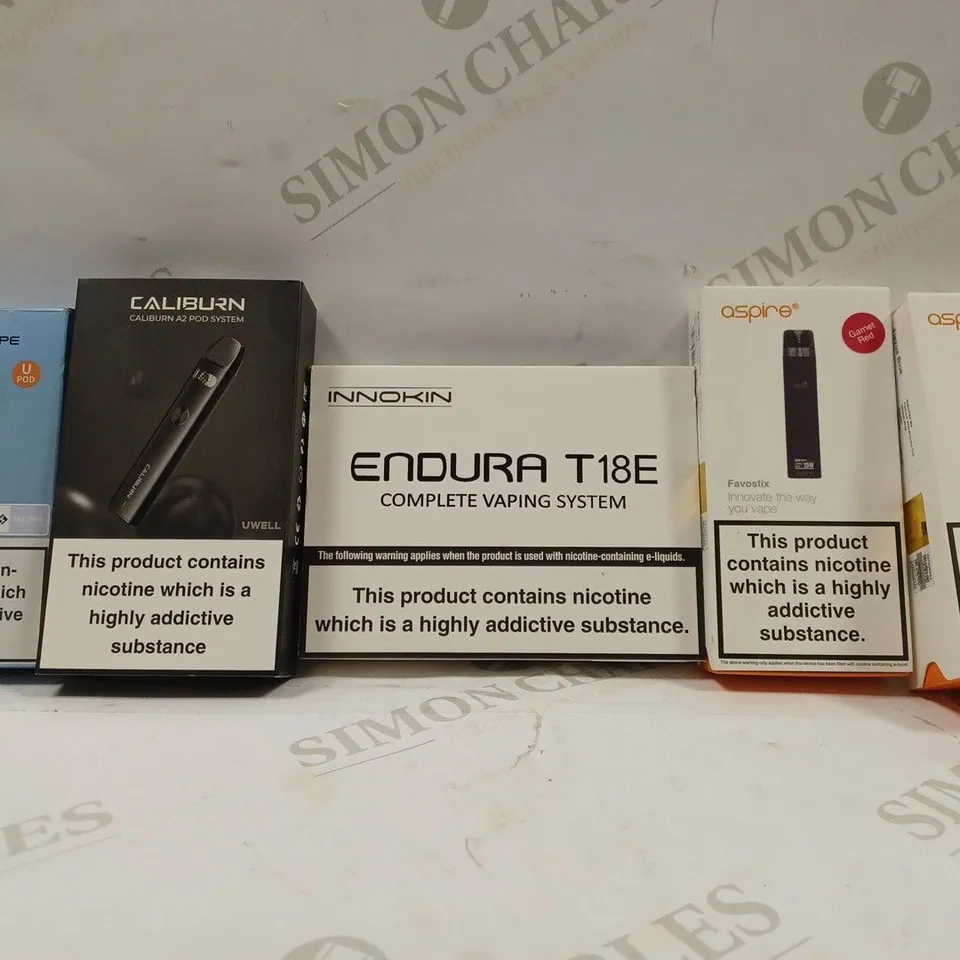 BOX OF APPROX 12 ASSORTED E-CIGARETTES TO INCLUDE - VOOPOO VINCI Q - VOOPOO VINCI POD ROYAL EDITION - GEEK VAPE WENAX U IN BLUE ECT 