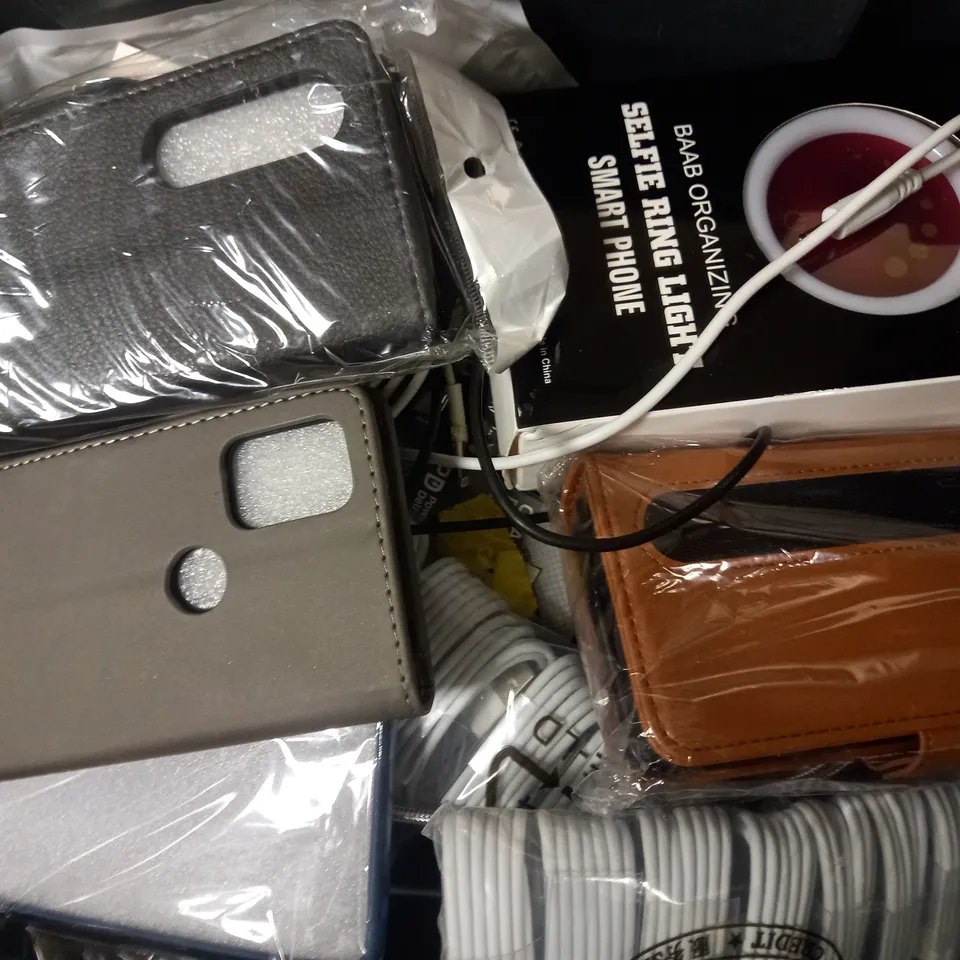 LOT OF APPROXIMATELY 20 PHONE ACCESSORIES, TO INCLUDE CASES, SCREEN PROTECTORS, ETC 