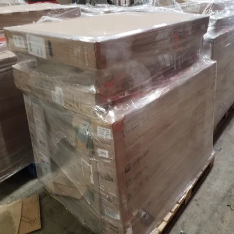 PALLET CONTAINING APPROXIMATELY 10 ASSORTED DAMAGED TVS