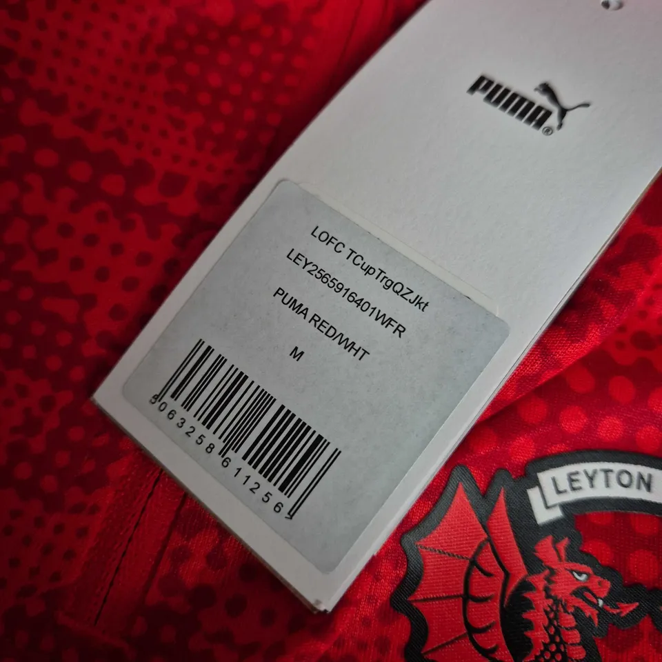 LEYTON ORIENT FC PUMA FOOTBALL RED TRAINING JACKET - SIZE M