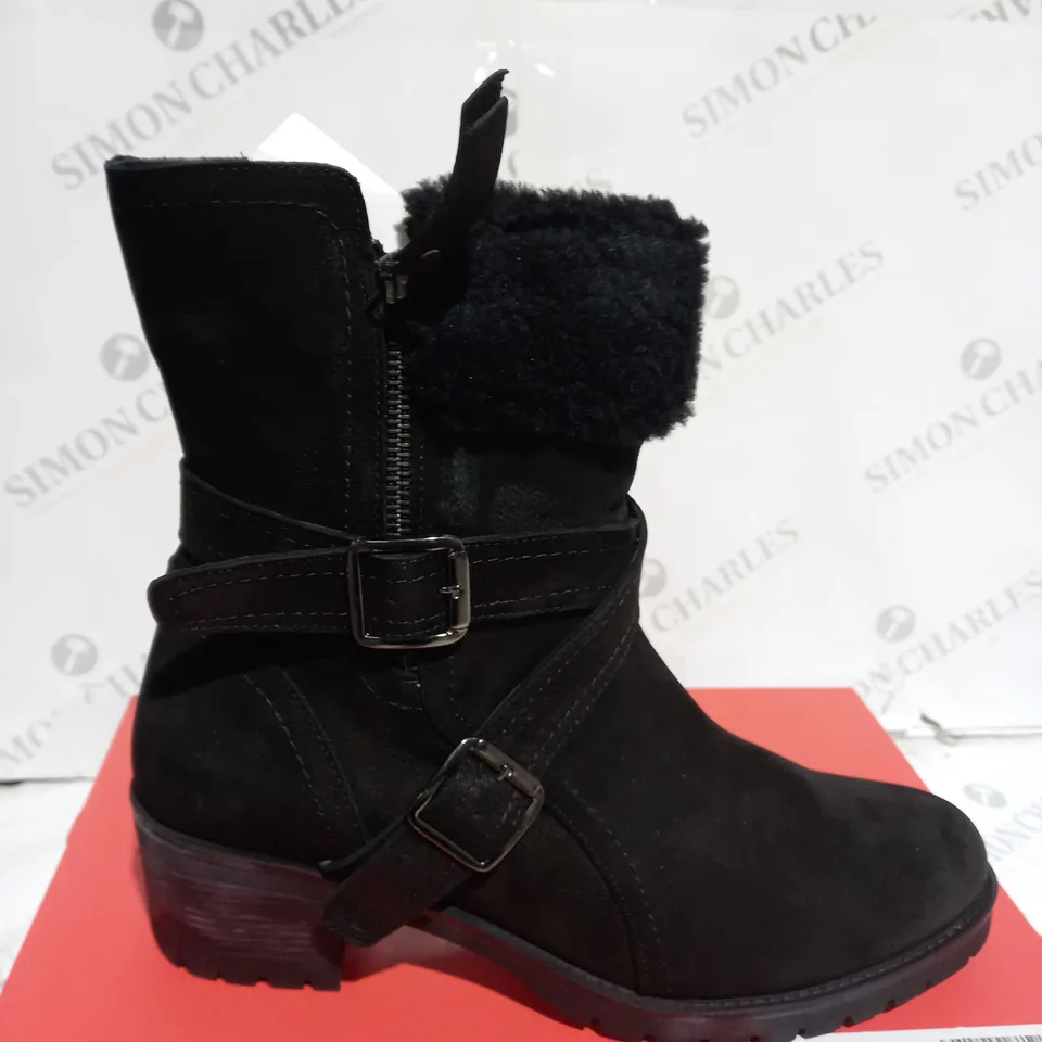BOXED RUTH LANGSFORD CASUAL BOOTS, BLACK - SIZE 8