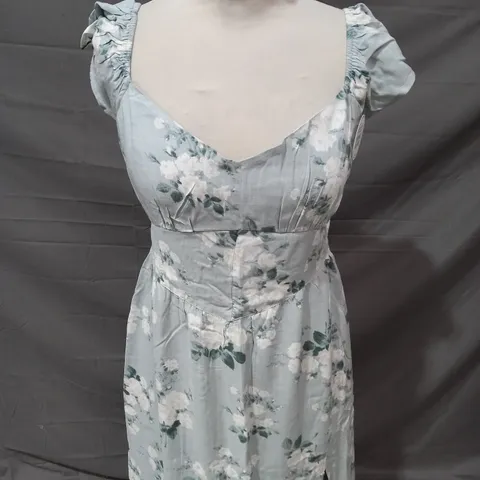 HOLLISTER FLORAL OCCASSIONAL DRESS SIZE UNSPECIFIED