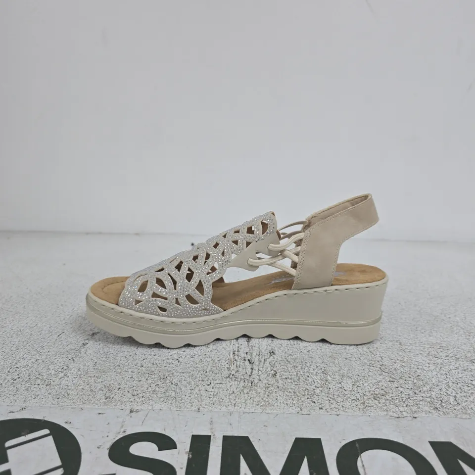 RIEKER WEDGE SANDALS SIZE 6.5