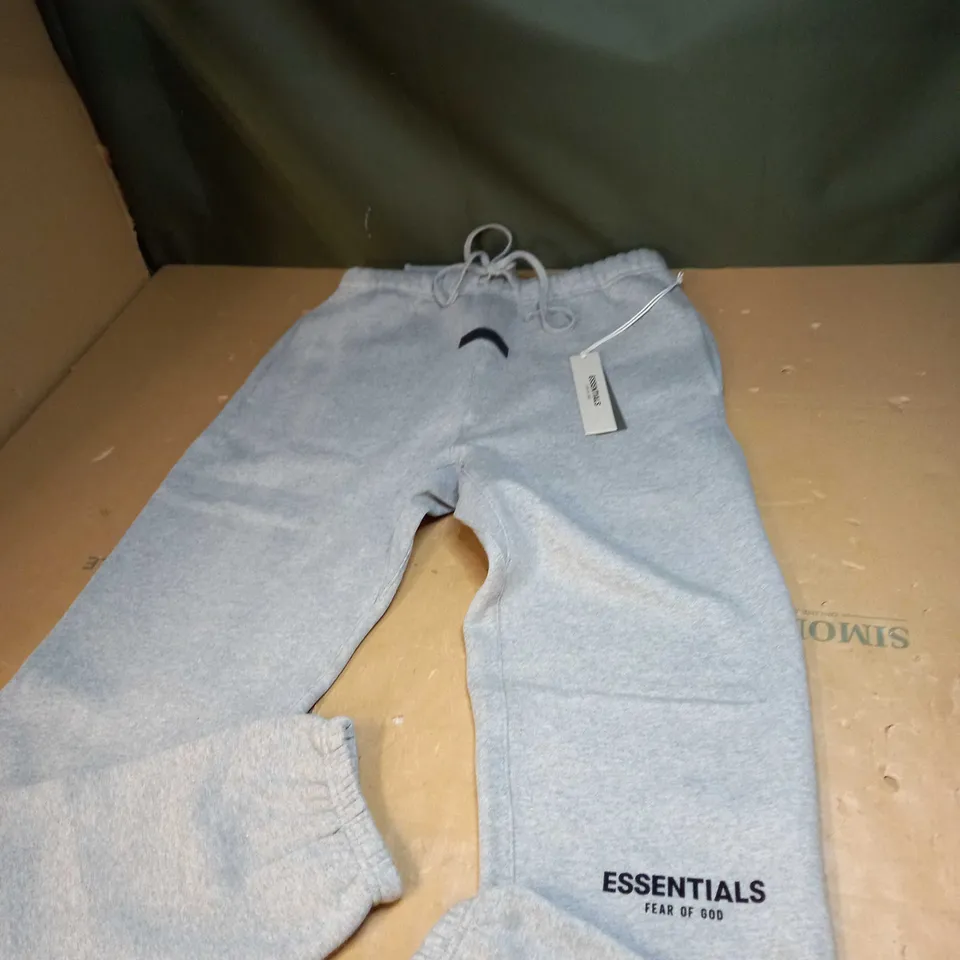 FEAR OF GOD ESSENTIALS JOGGING BOTTOMS SIZE M