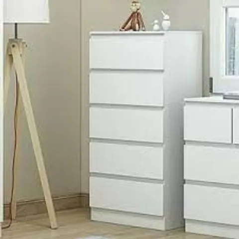 BOXED CARLTON 5 DRAWER 68CM W