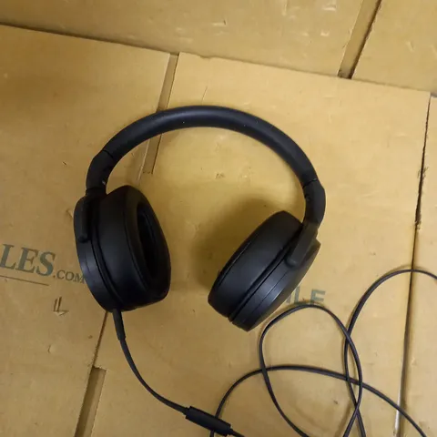 SENNHEISER HD 400S HEADPHONES 