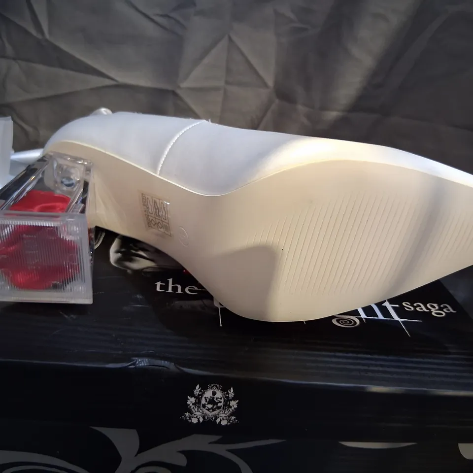 BRAND NEW BOXED KOI X THE TWILIGHT SAGA BELLA'S NIGHTMARE ROSE HEELS - PEARL SIZE 3