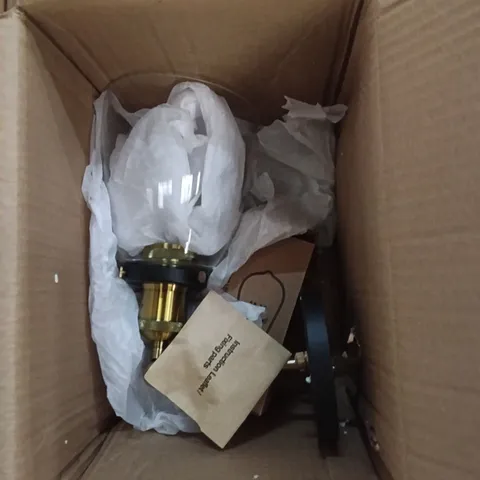 BOXED WALL LIGHT