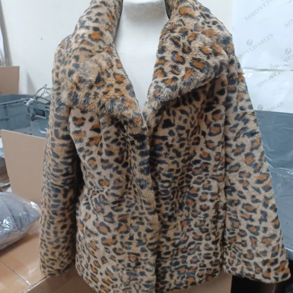 CENTIGRADE FAUX FUR COAT LEOPARD PRINT SIZE MEDIUM