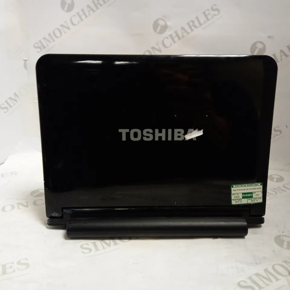 TOSHIBA NB200-11L 10" LAPTOP