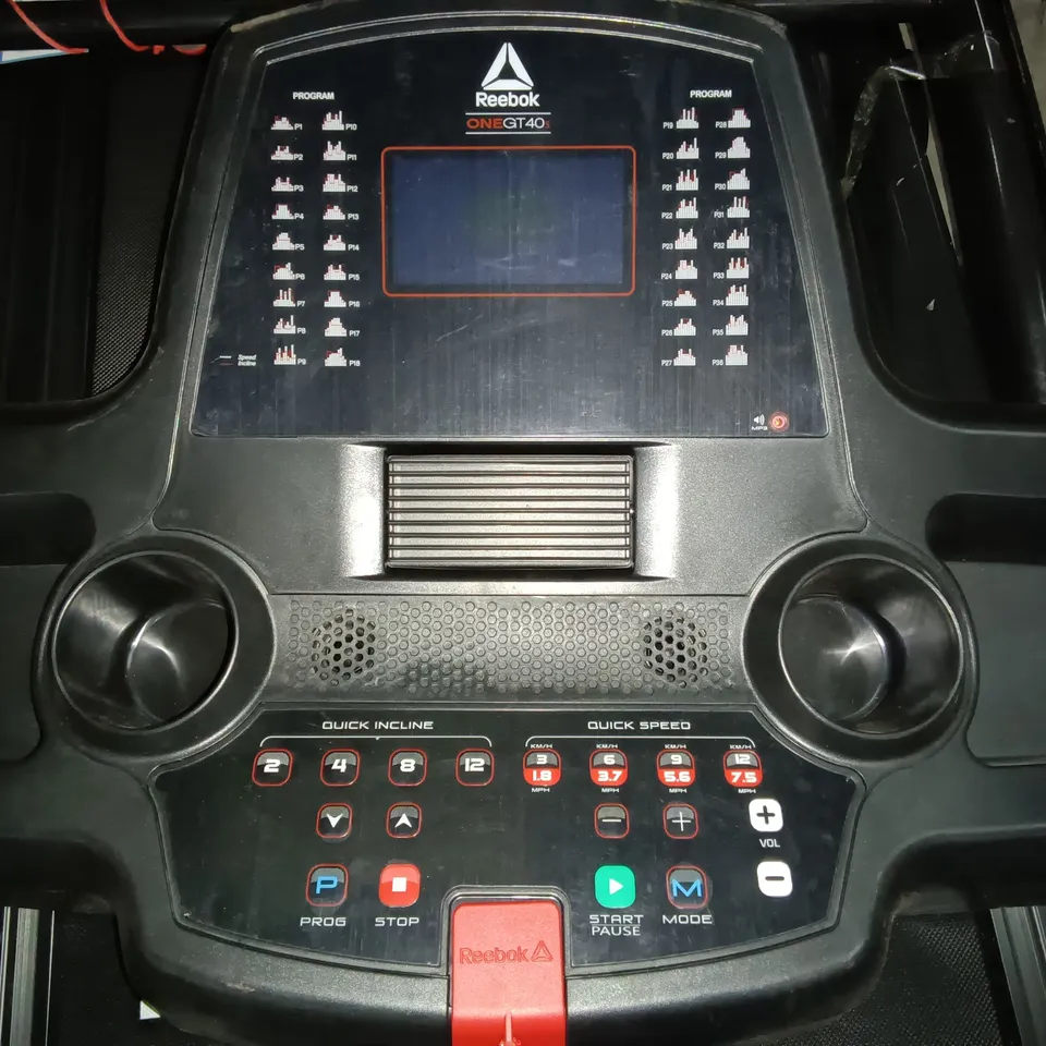 UNBOXED REEBOK ONE GT40 TREADMILL