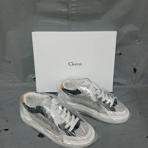 BOXED PAIR OF CLEENS LUXOR TRAINER - NAVY WHITE - UK 8