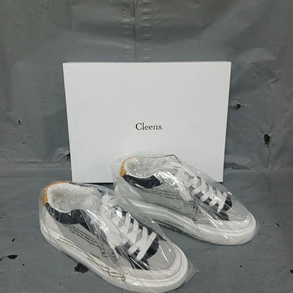 BOXED PAIR OF CLEENS LUXOR TRAINER - NAVY WHITE - UK 8