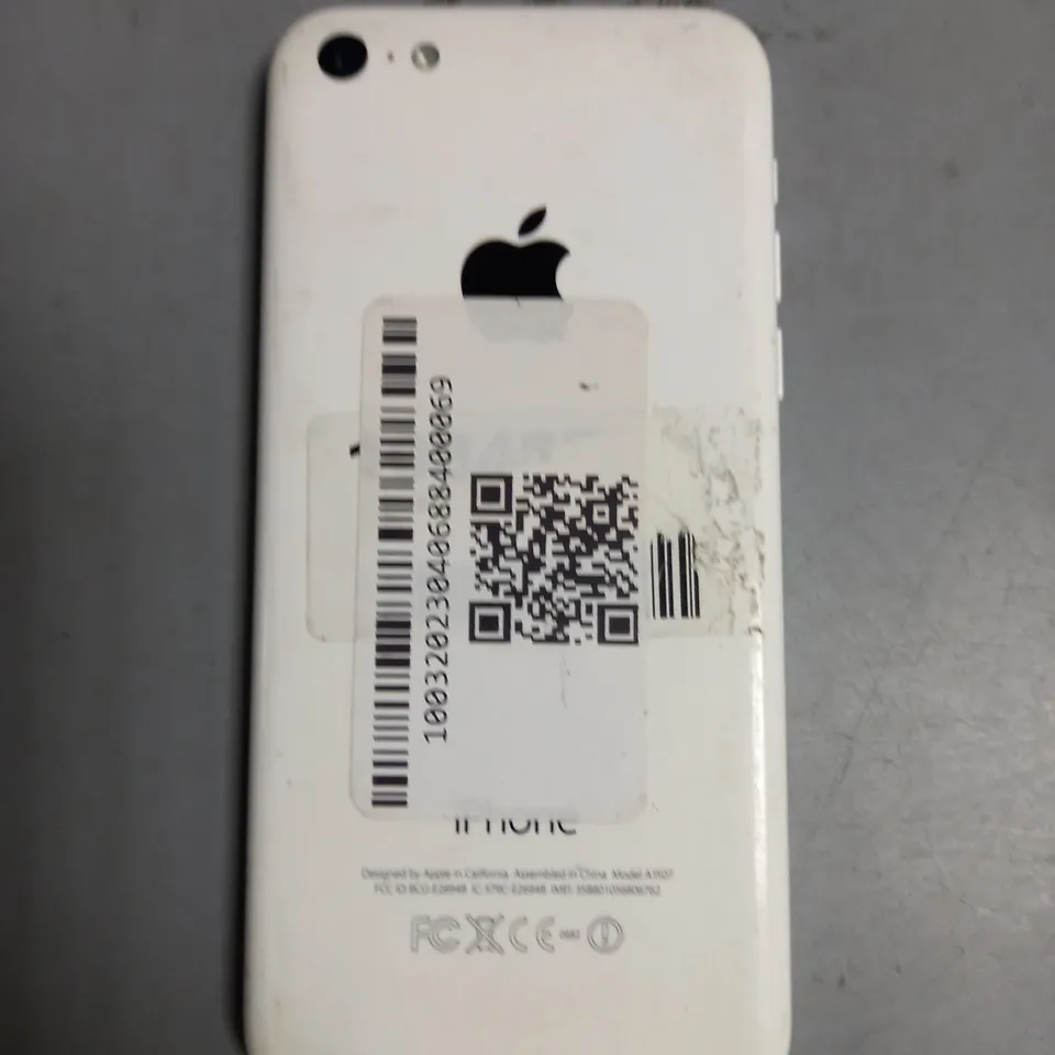 UNBOXED APPLE IPHONE WHITE