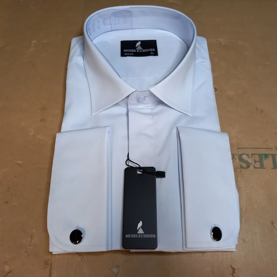 MOSES KUSHNER LOT OF 5 LONG SLEEVE SLIM FIT BUTTONED SHIRTS IN VARIOUS COLOURS AN SIZES - 3 LIGHT BLUE MEDIUM, 1 LIGHT BLUE XL, 1 LIGHT PINK MEDIUM