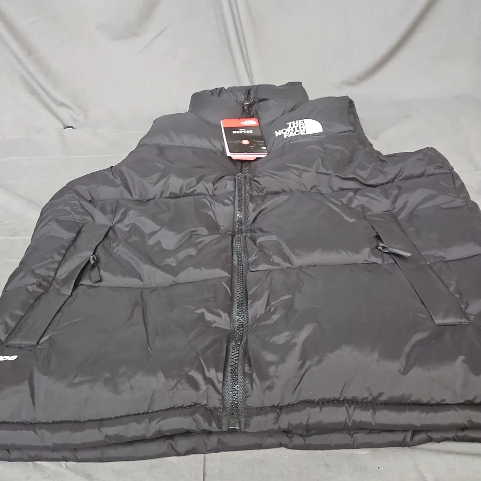 THE NORTH FACE NUPTSE DOWN JACKET – BLACK, SIZE M
