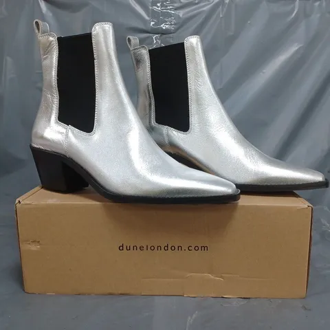 BOXED PAIR OF DUNE LONDON BOOTS IN SILVER SIZE 7