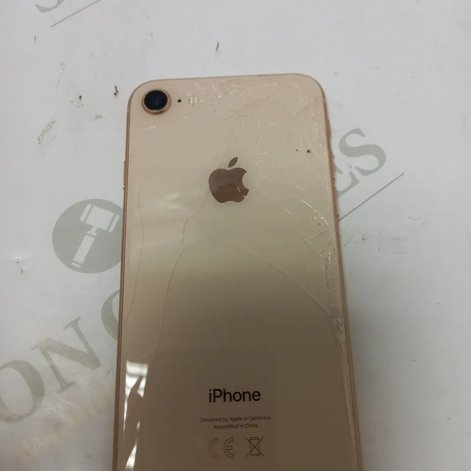 IPHONE 8