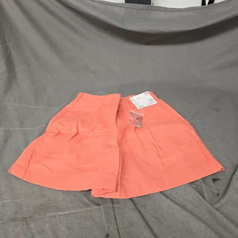 UNIQLO COTTON LINEN SHORTS IN ORANGE SIZE XS