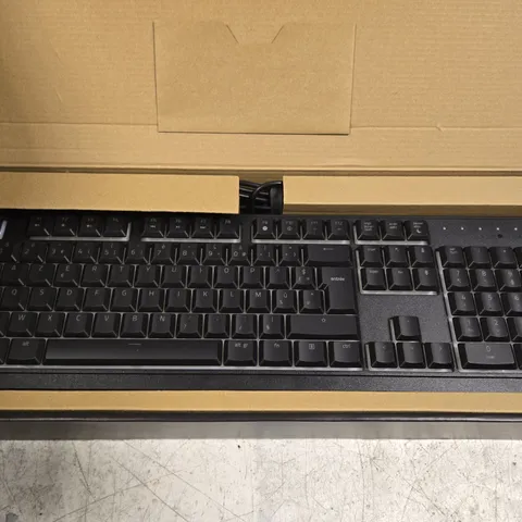 BOXED RAZER ORNATA V3 X KEYBOARD