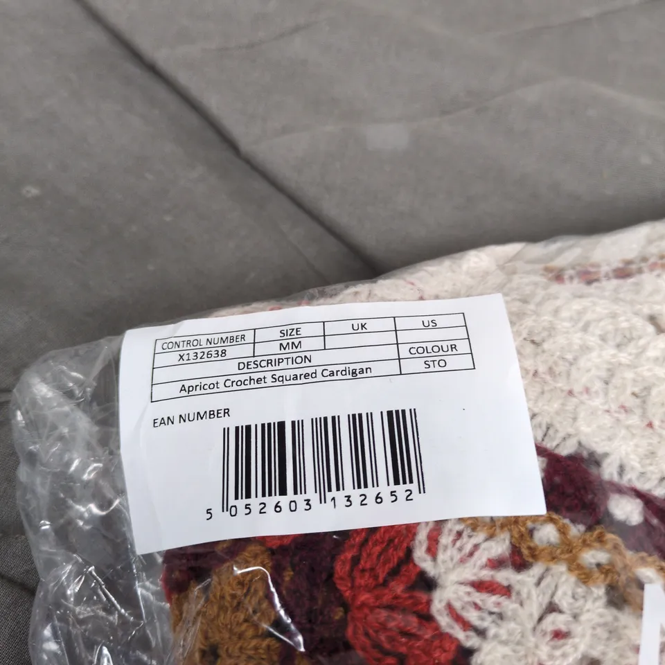 APRICOT CROCHET SQUARED CARDIGAN MEDIUM BAGGED