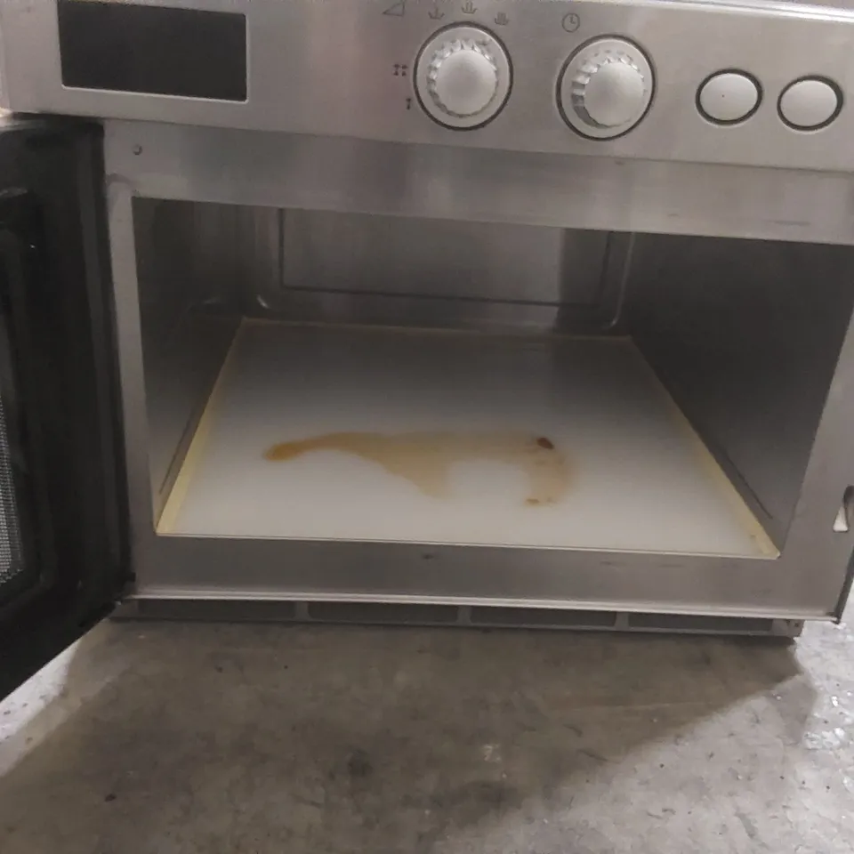 SAMSUNG CM1919 1850W COMMERCIAL MICROWAVE