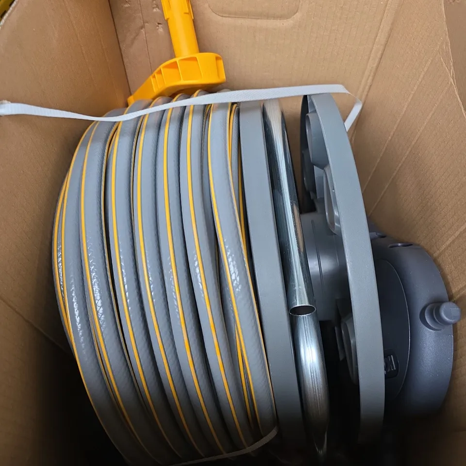 BOXED HOZELOCK 2-IN-1 60M HOSE REEL