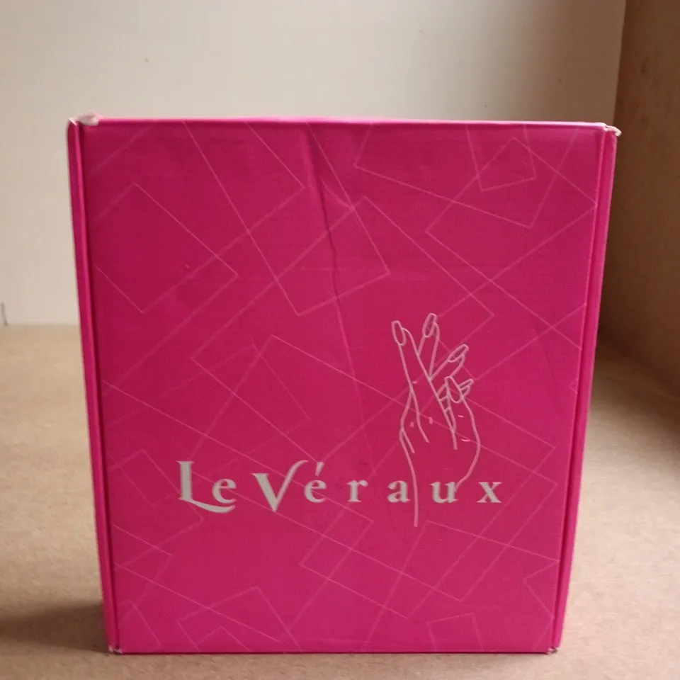 LE VERAUX NAIL CARE SET – MANICURE & PEDICURE KIT