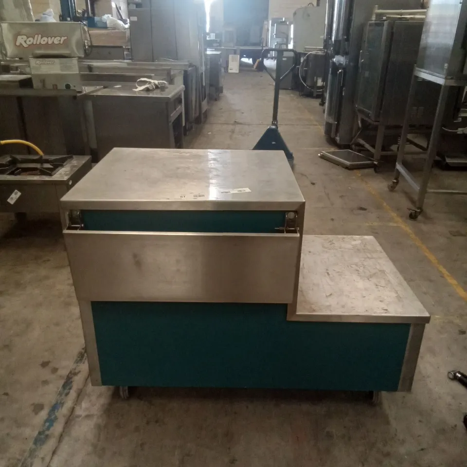 COMMERCIAL FOOD PREP STATION WITH POP UP TABLE AND STORAGE 