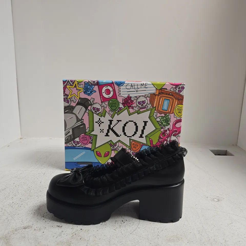 KOI TIRA RUFFLE MARY JANES 'DARK DELIGHTS EDITION' – BLACK, UK5