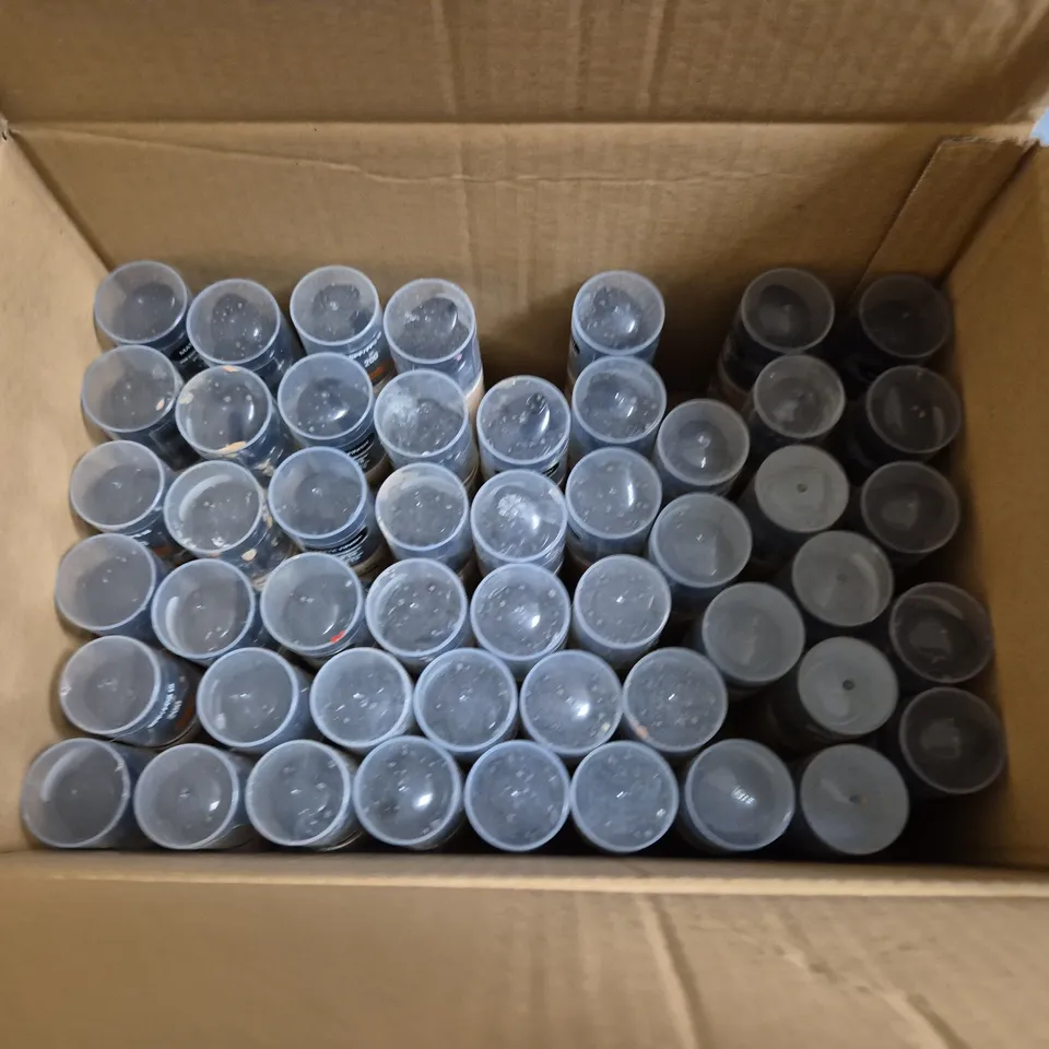 LOT OF APPROXIMATELY 54 REVLON COLOURSTAY MAKE UP ITEMS