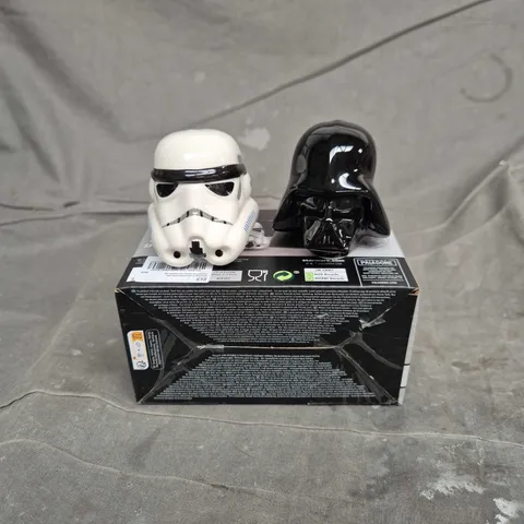 STAR WARS SALT & PEPPER SHAKERS – STORMTROOPER & DARTH VADER